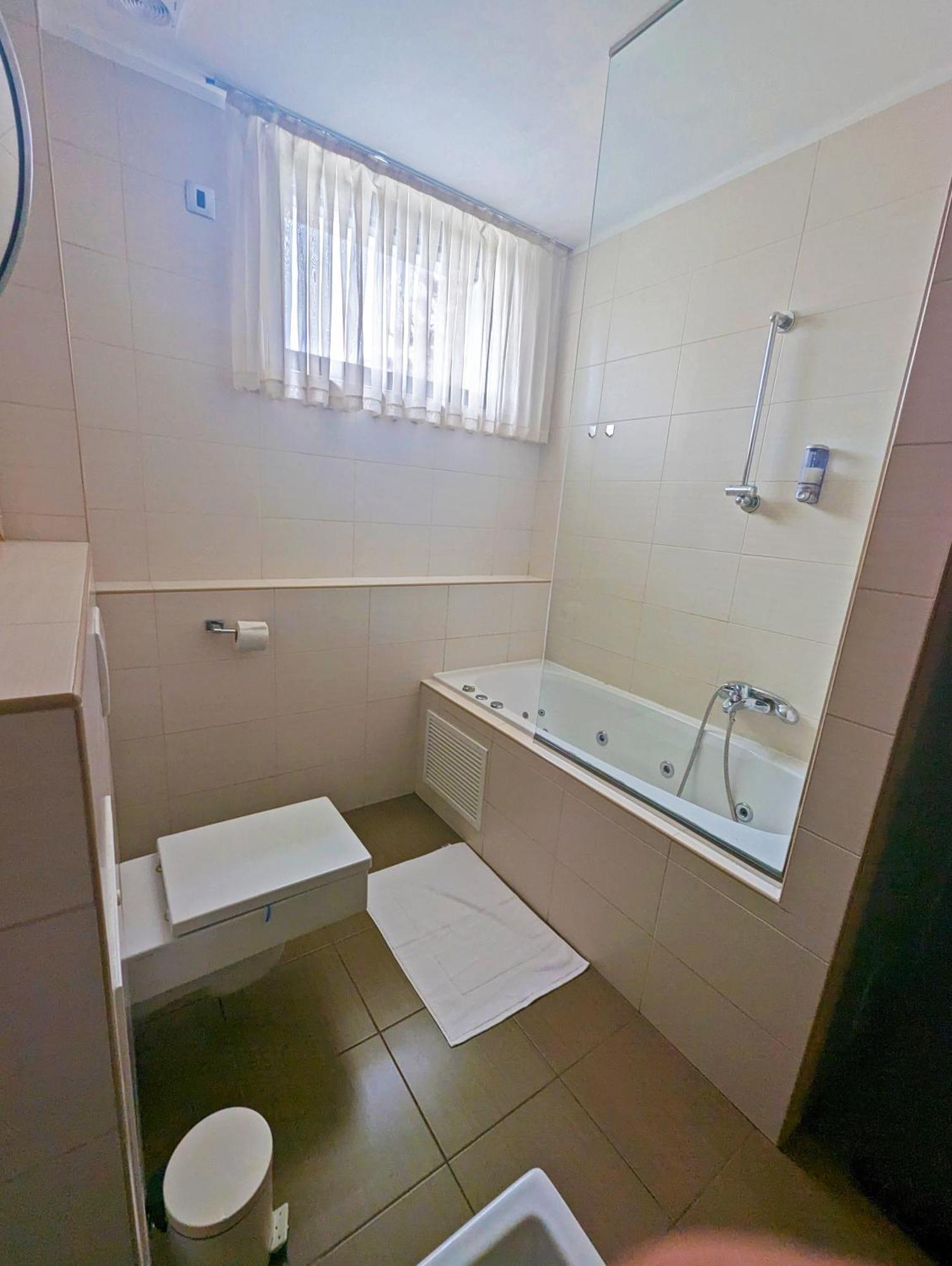 Nitro Rooms 卢布尔雅那 外观 照片